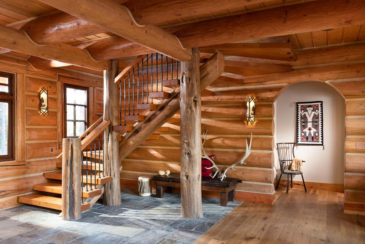 Hand-stripped cedar log window