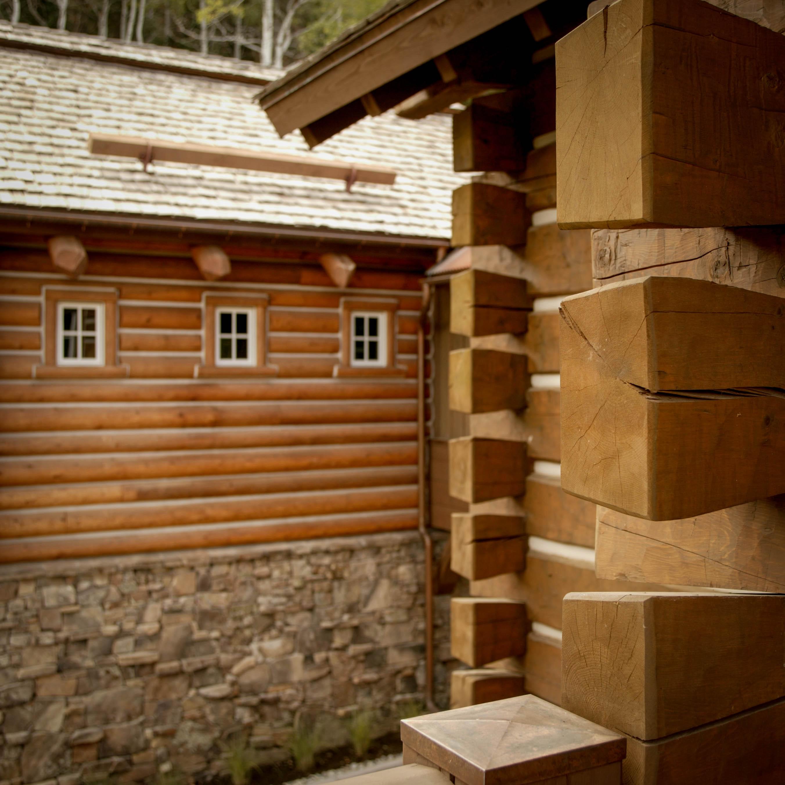 A log wall that doesn't settle
